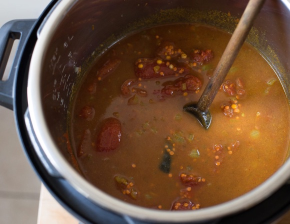dhal being prepared in an Instant Pot
